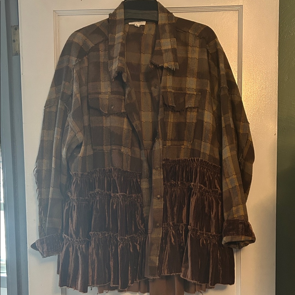 Oli & Hali Funky n Flirty Plaid Jacket with crushed Velvet Ruffle